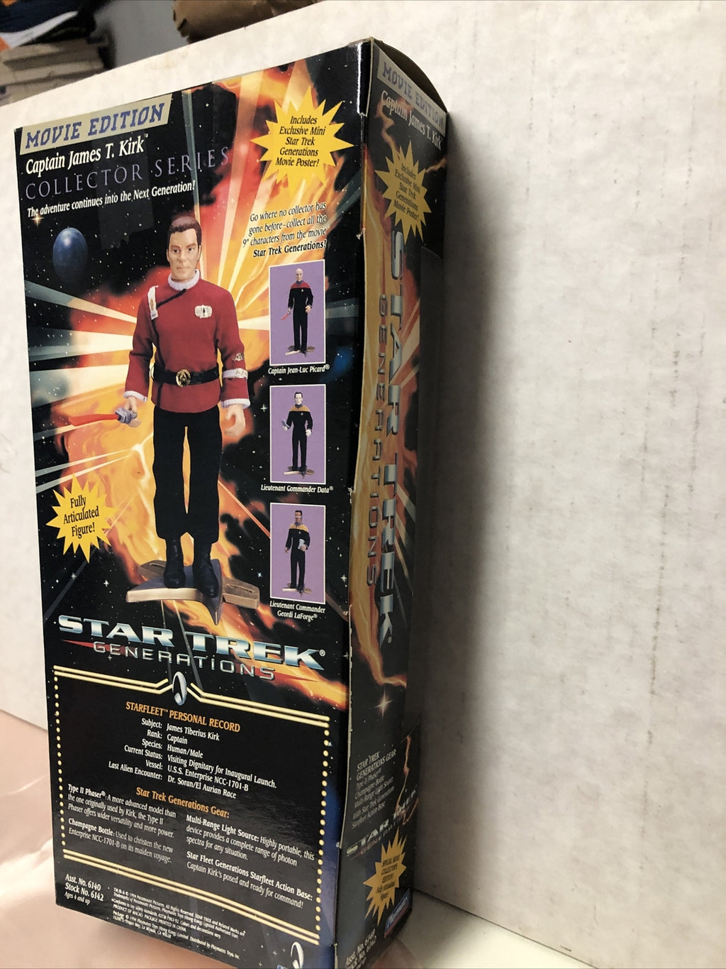 Star Trek CAPTAIN JAMES T KIRK MOVIE EDITION Playmates Action Figure4