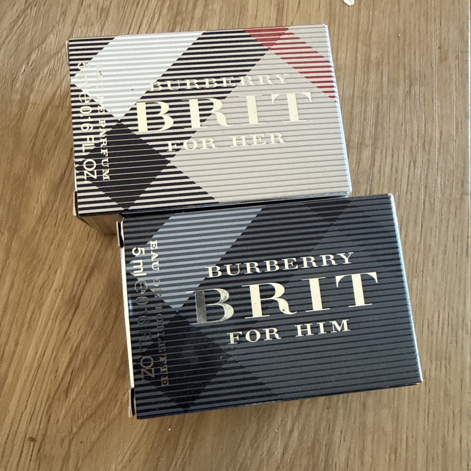 Burberry Brit Fragrance Sample Set - For Her EDP & For Him EDT 5ml Travel Vials1