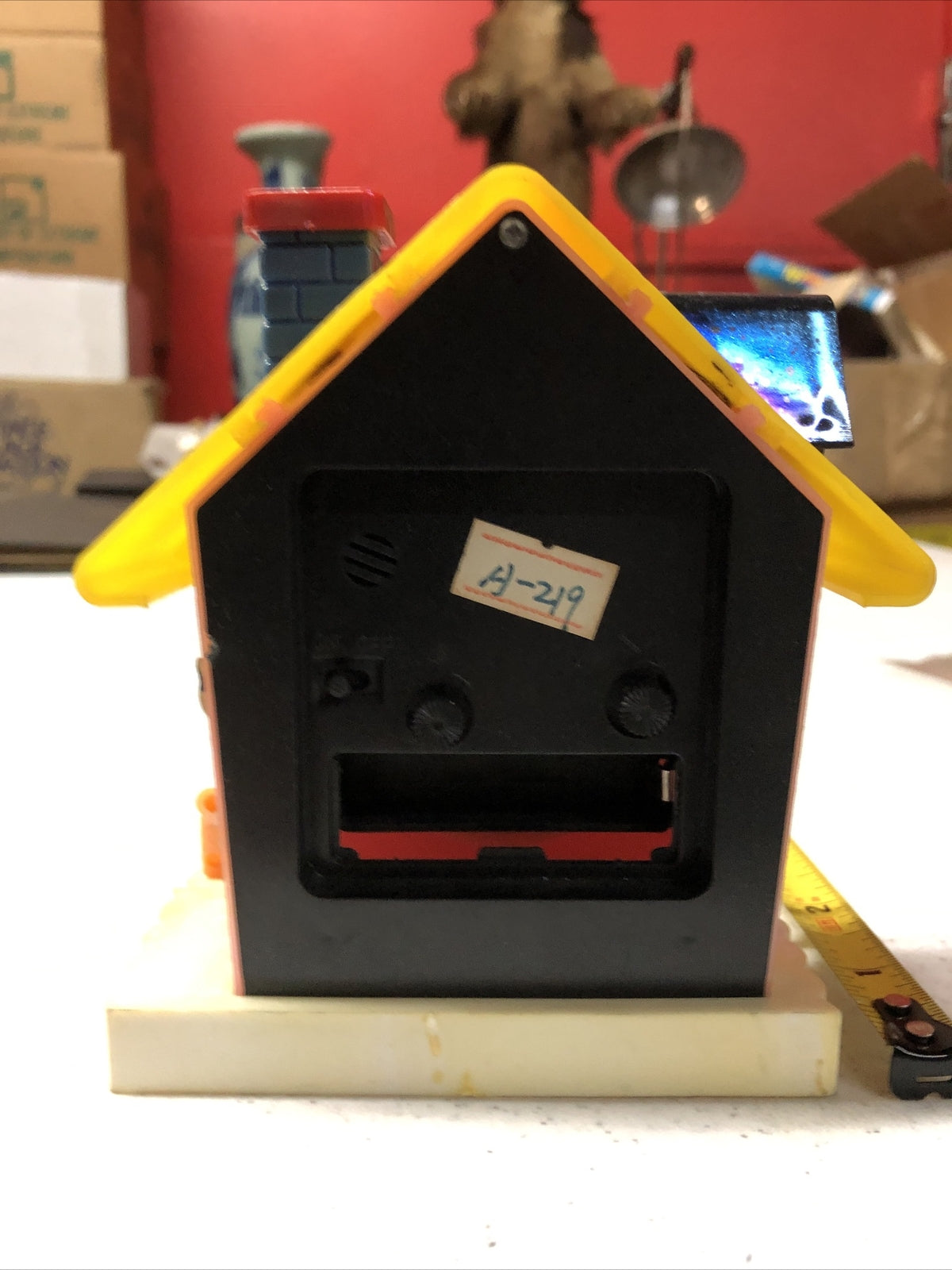 Vintage 6" Plastic Home House Clock With Cat And Fence Untested Needs Batteries3