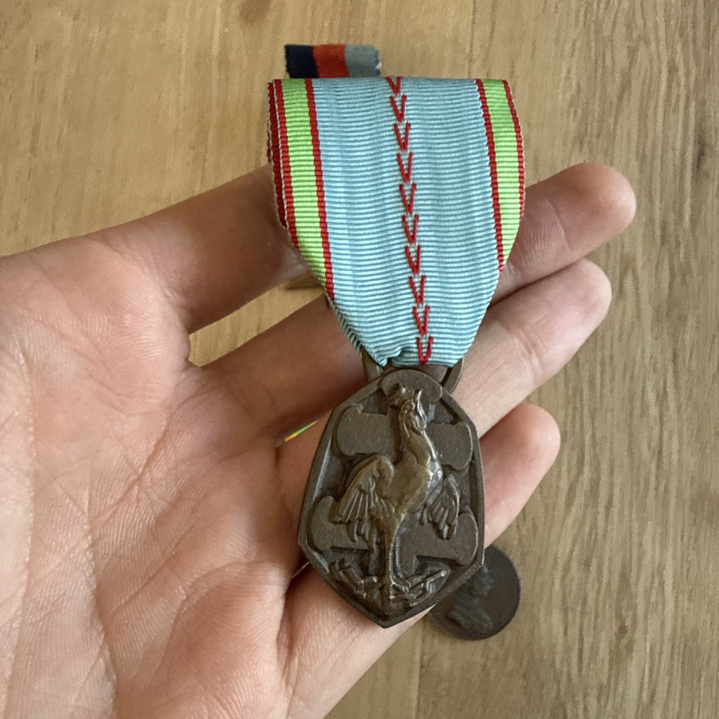 WWIl British 1939-45 Star & French Military Medal Lot Indochina Combatant4