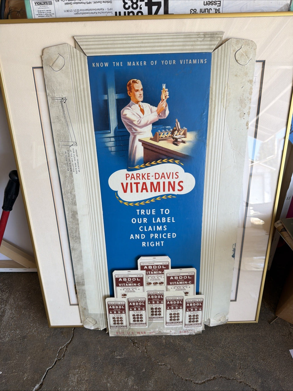 Rare Vintage 1940s Parke-Davis Vitamins General Store Cardboard Display Sign1