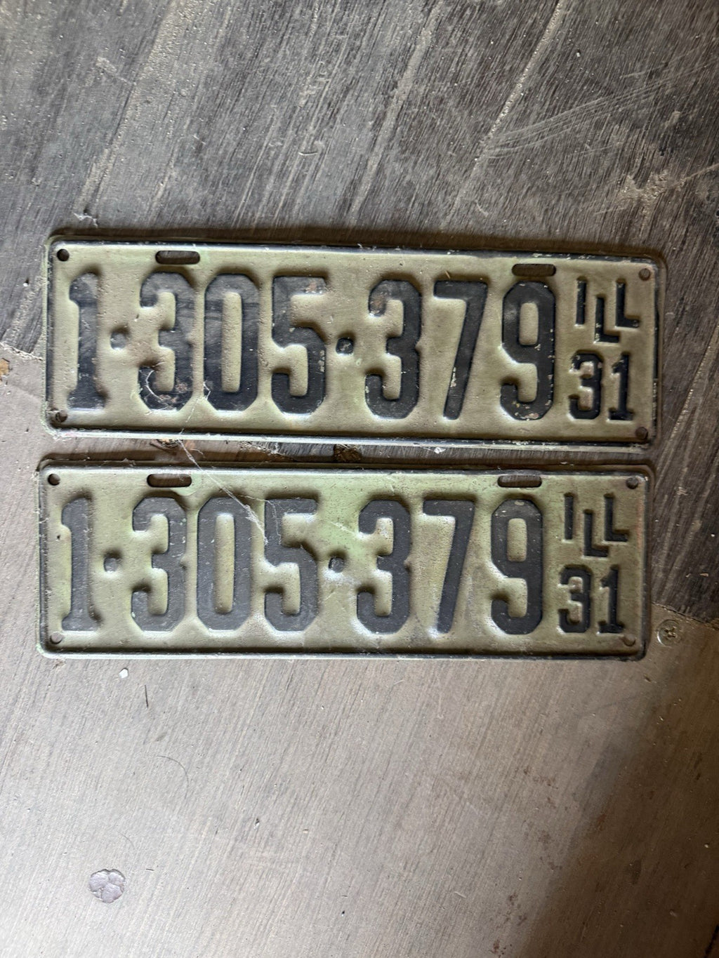 Vintage 1931 Illinois License Plate Pair - Original Matched Set - Ford Model A0