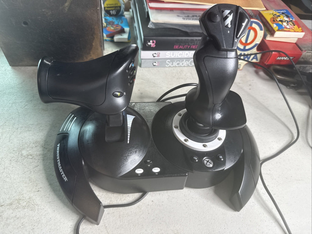 Thrustmaster T-Flight Hotas One Xbox One and Windows Joystick - Black3