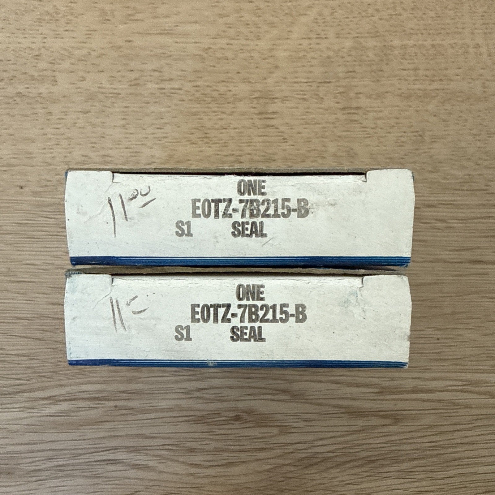 NOS Ford E0TZ-7B215-B Transfer Case Output Shaft Seal0