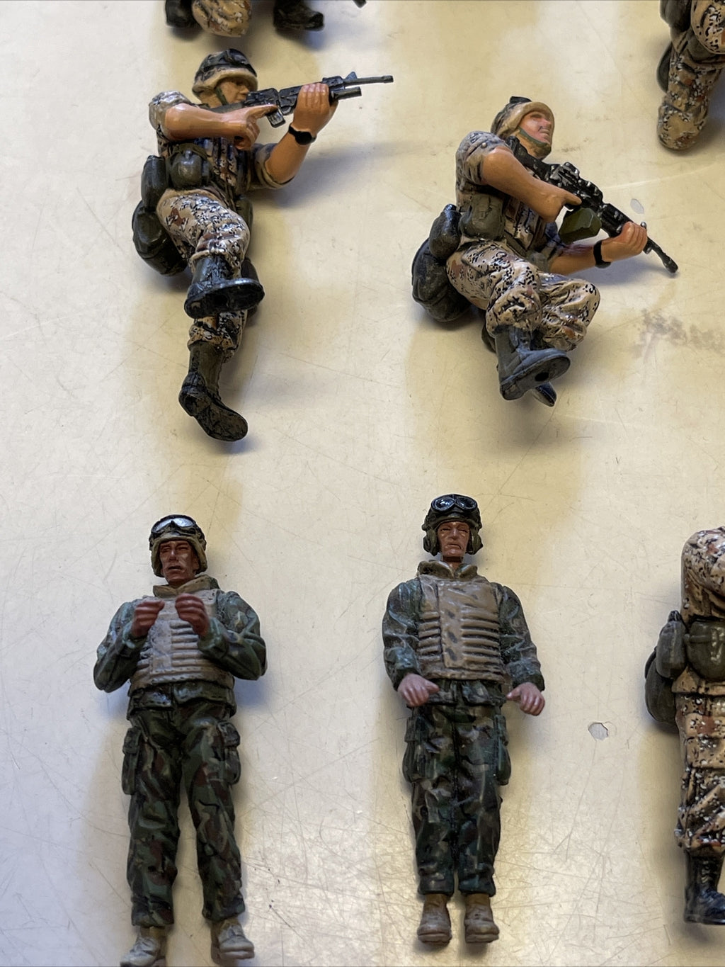 14 UNIMAX  ACTION FIGURES -  MILITARY SOLDIERS - 1:321