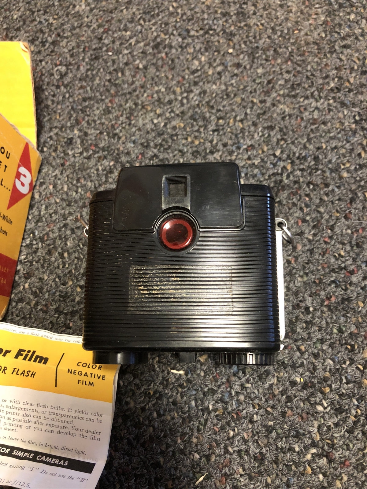 Vintage Kodak Brownie Starlet Camera With Box3