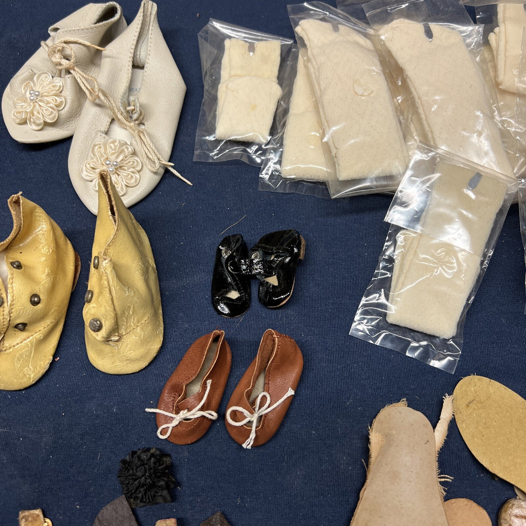 Lot of Antique Vintage Shoes And Shoe Parts / Accessories/ Socks2