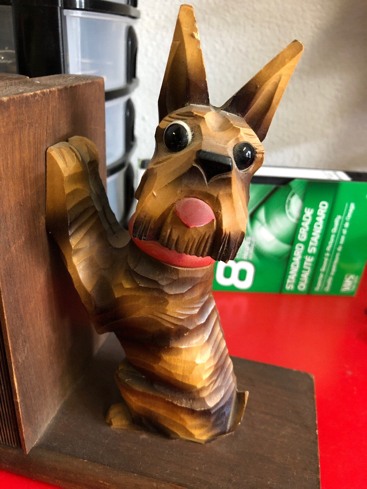 VTG 70’s Book End Pair BROWN WOOD GLASS EYE SCOTTY DOG Figure Japan1
