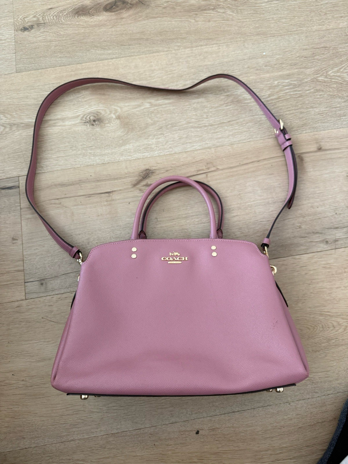 Coach Lillie Carryall Crossgrain Leather Bag Purse in Pink0