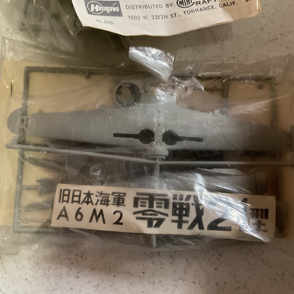 Lot Airplane Model Kit 1/172 Scale Mitsubishi G4MI F5A Freedom fighter, A6m2,4