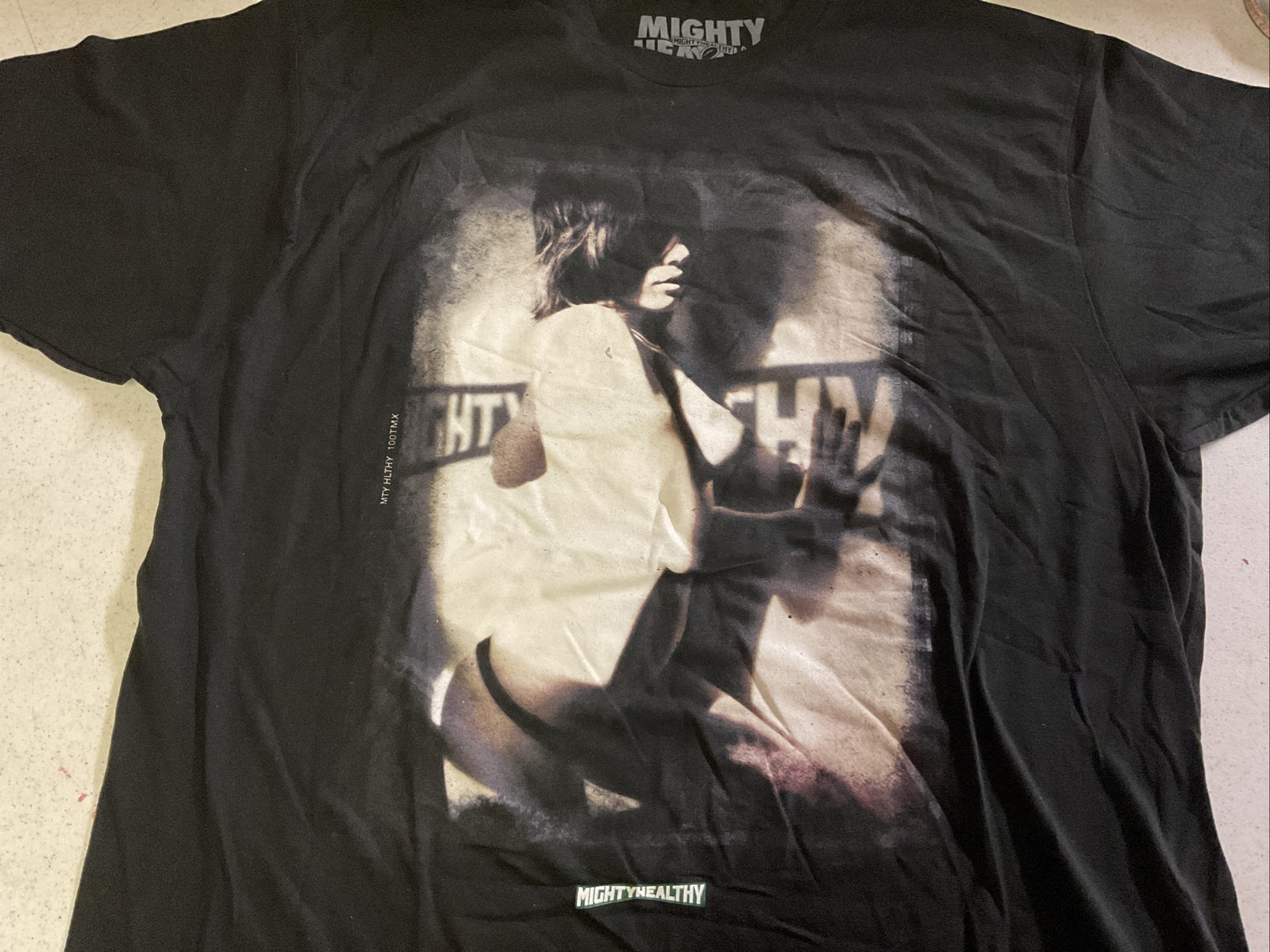Mighty Healthy t-shirt Size XL2