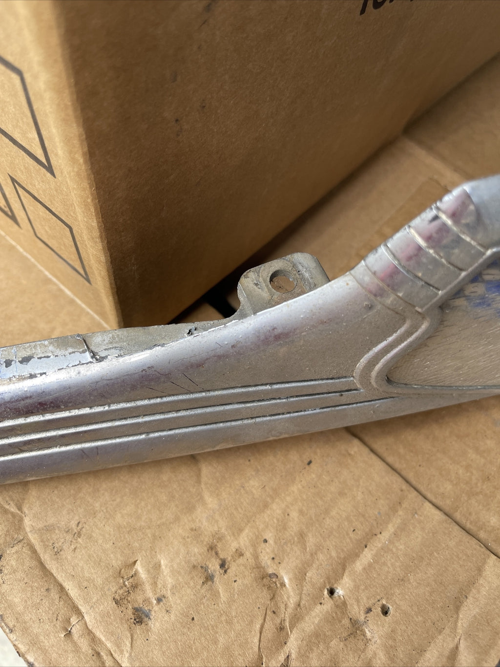 Rare - 1948 Buick Hood Emblem Chrome Trim Piece # 1336913 - Great Look5