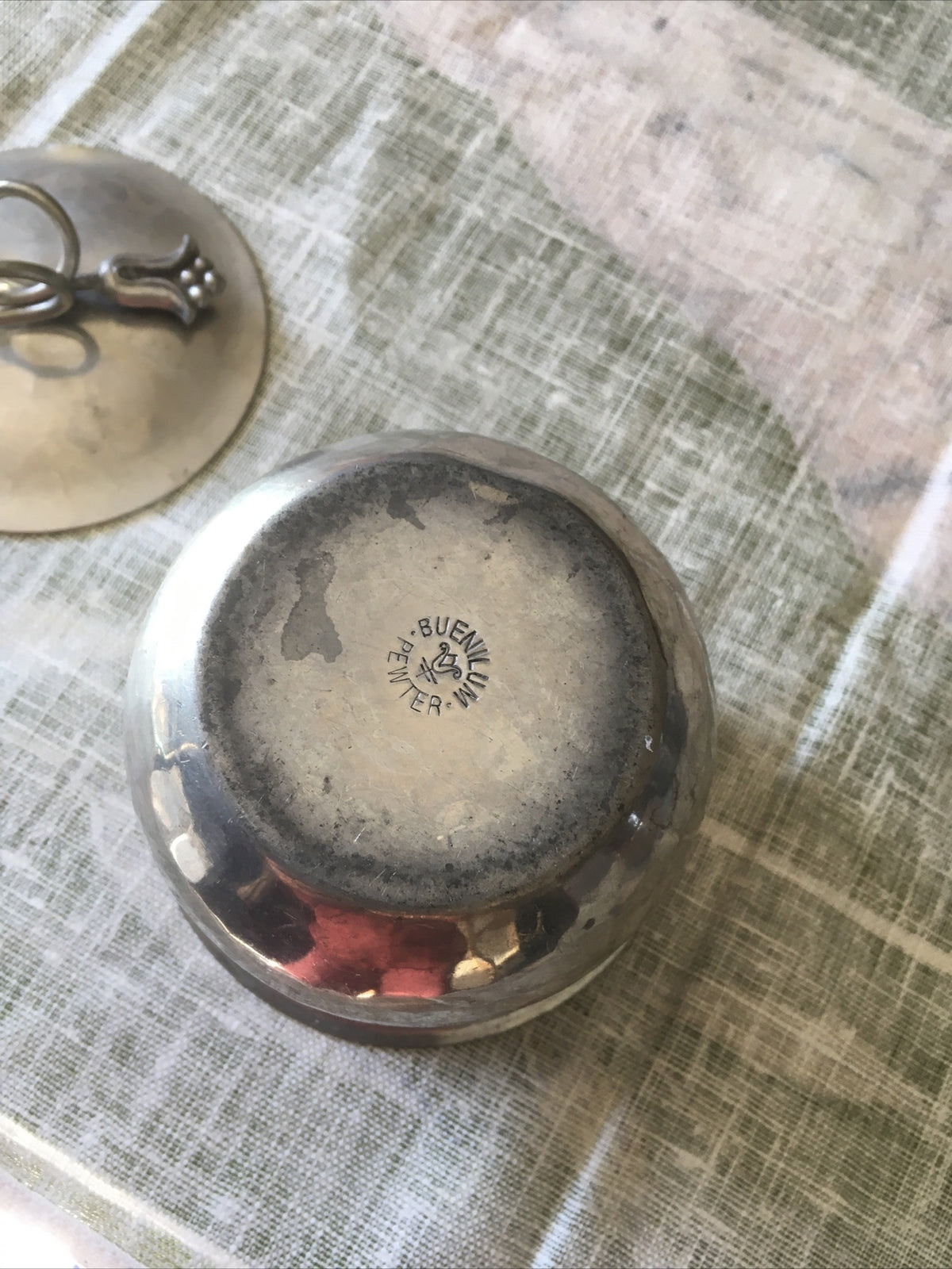 Vintage Hand Hammered Buenilum Pewter 3”x4”3