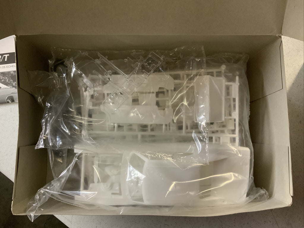 Revell Pro Modeler 1:25 1969 Dodge Charger R/T Open Box Parts Sealed7