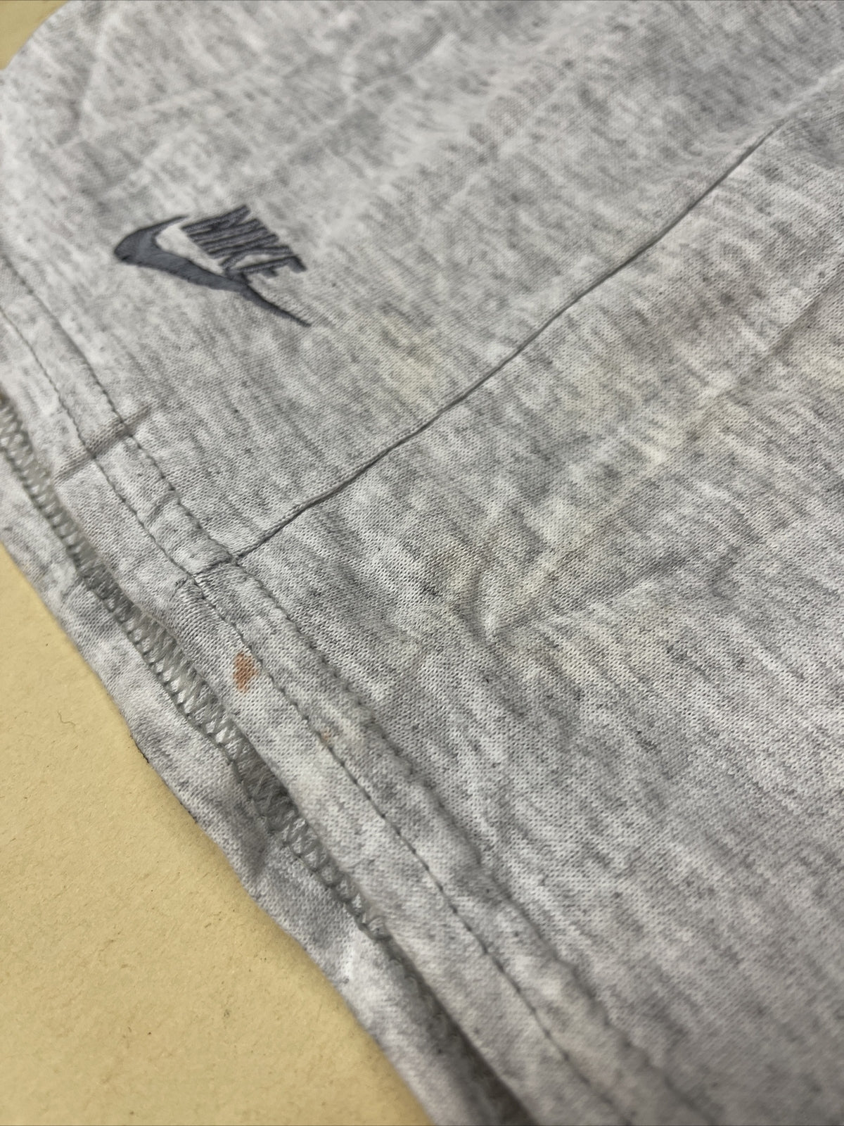 new old stock true vintage 1991  nike shorts Adult Size M grey w tags 1