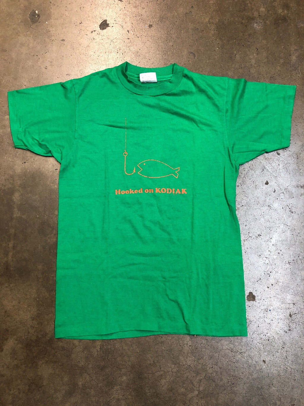Vintage Hooked On Kodiak Alaska T Shirt Green M 38-400