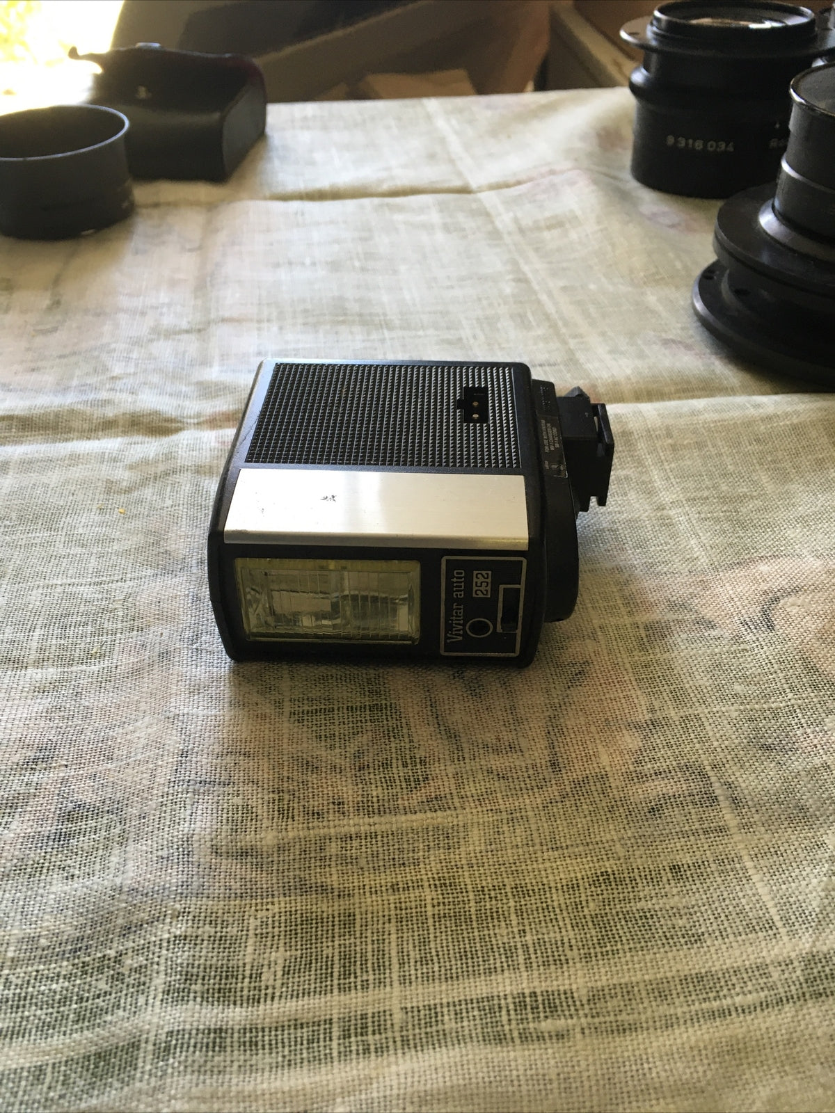 Vivitar Auto 252 Mount Flash0