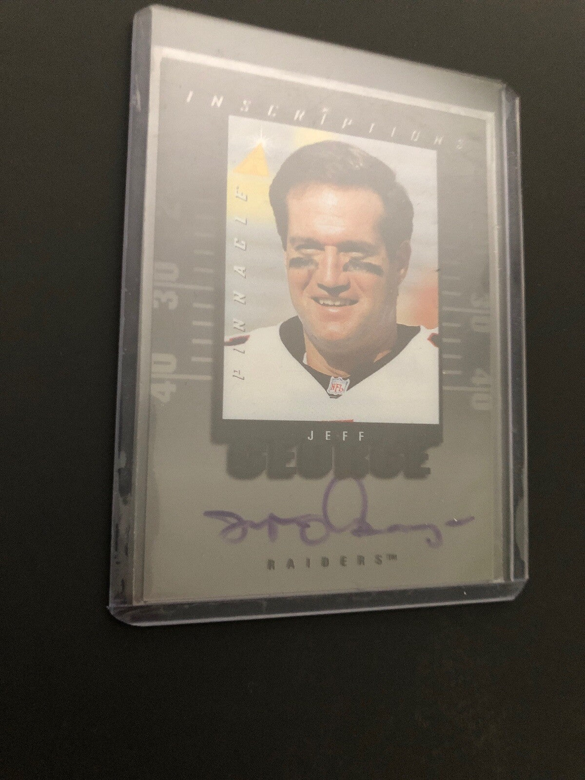 F15778  1997 Pinnacle Inscriptions Auto #12 Jeff George/19350