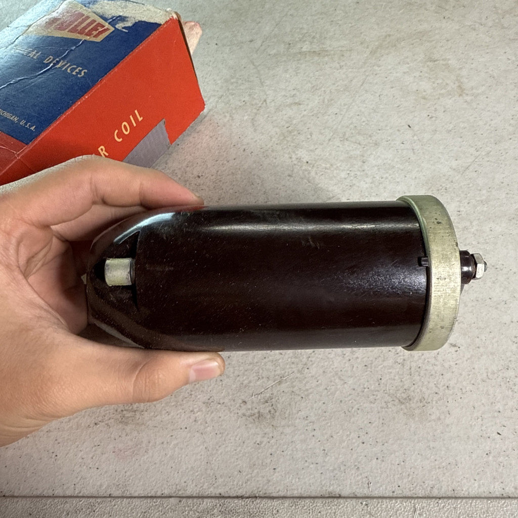 Holley  6 volts MASTER Vintage IGNITION COIL Sprint Car Gasser HOT RAT ROD  NOS5