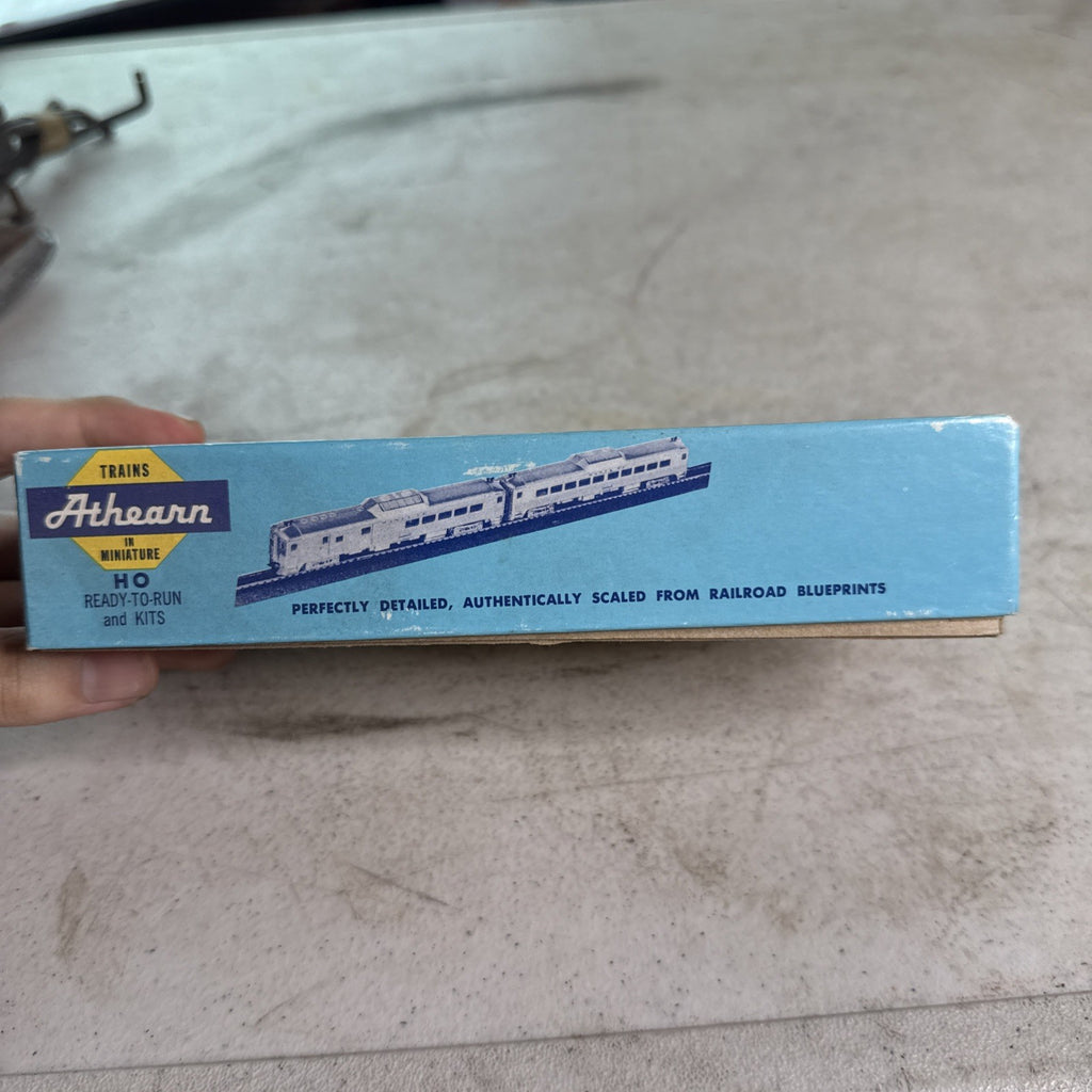 Athearn 6010 MRT 501984 Model Railroader 50th Boxcar7