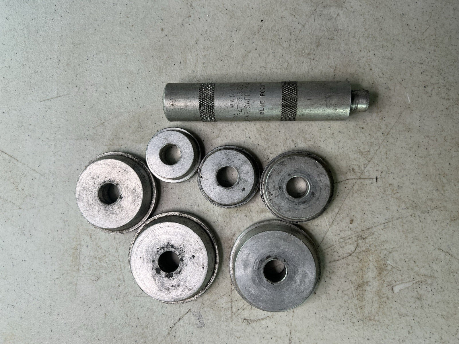 Blue Point A1307 Bearing Race & Seal Driver Tool w/ 7 Aluminum Discs USA0