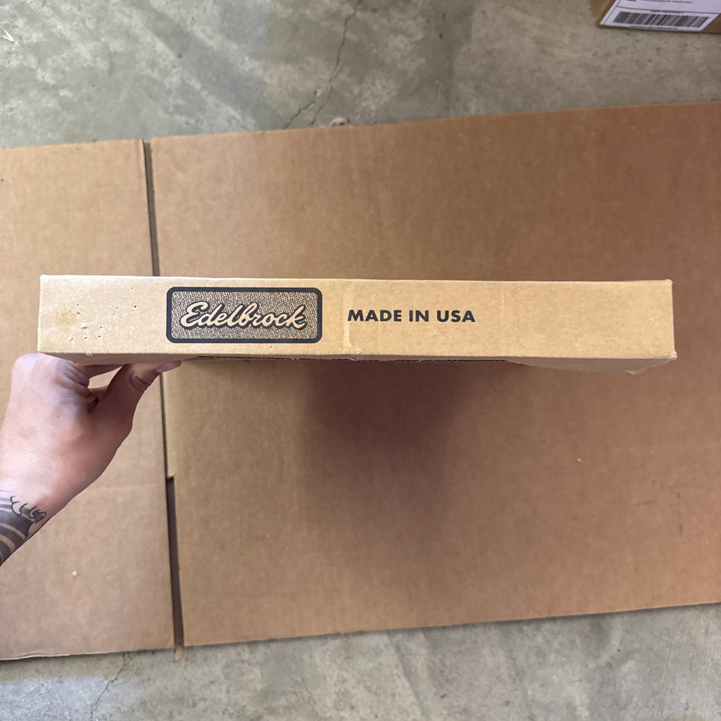 Edelbrock : Made in USA by Vic Edelbrock Jr., Tom Madigan4
