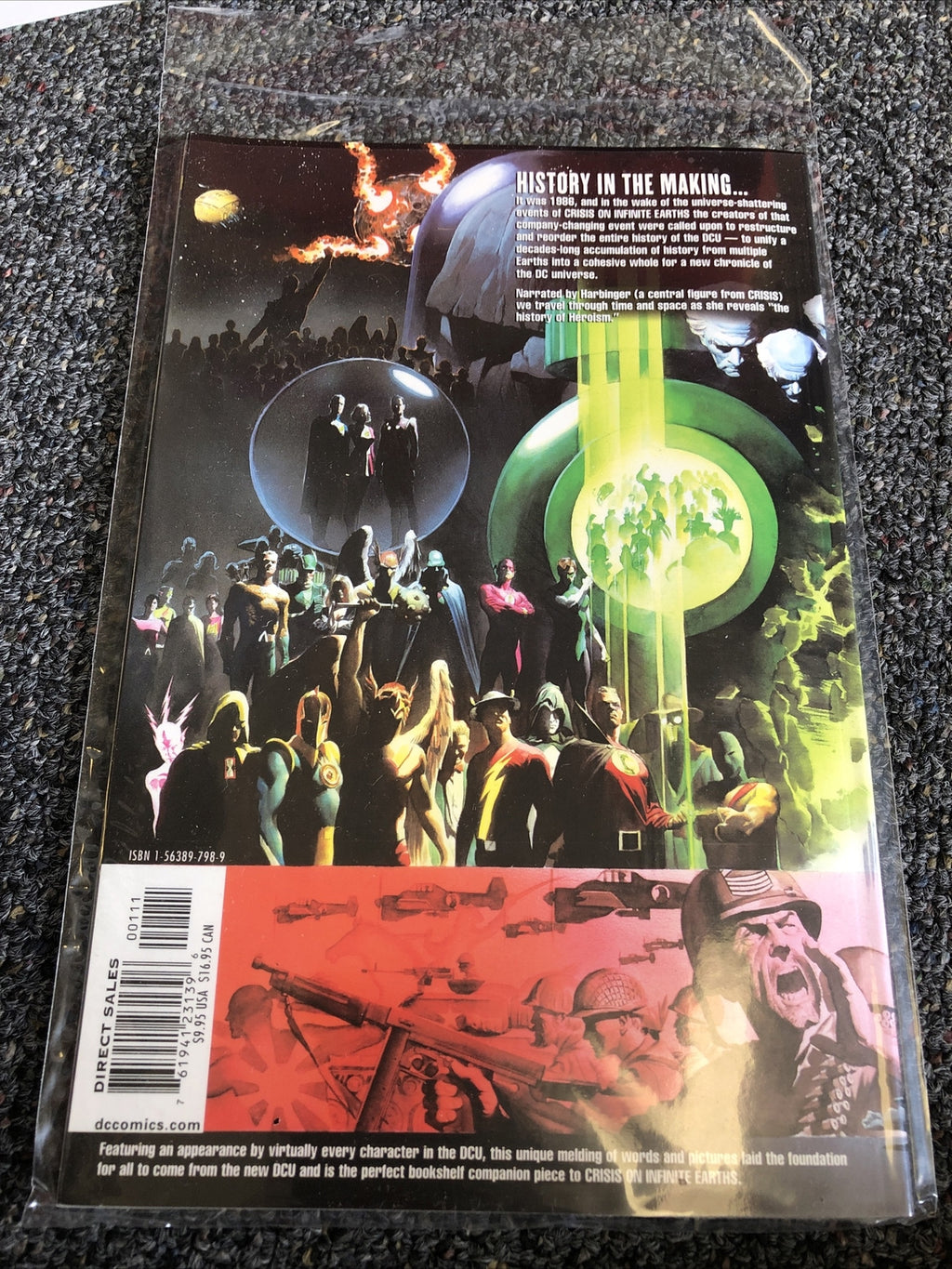 History of the DC Universe (2002, DC) - Wolfman/ Perez -5