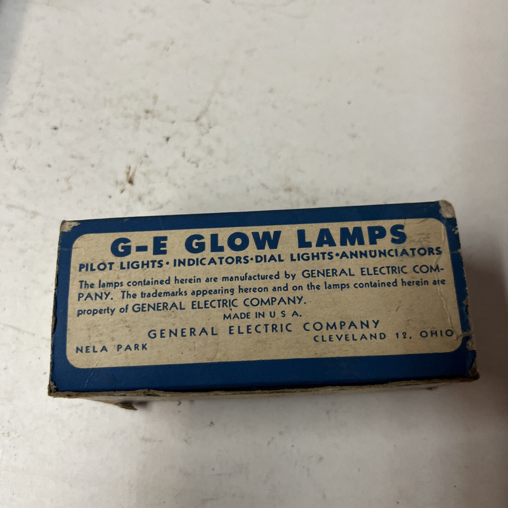 VINTAGE GENERAL ELECTRIC G-E Glow lamps   1920s2