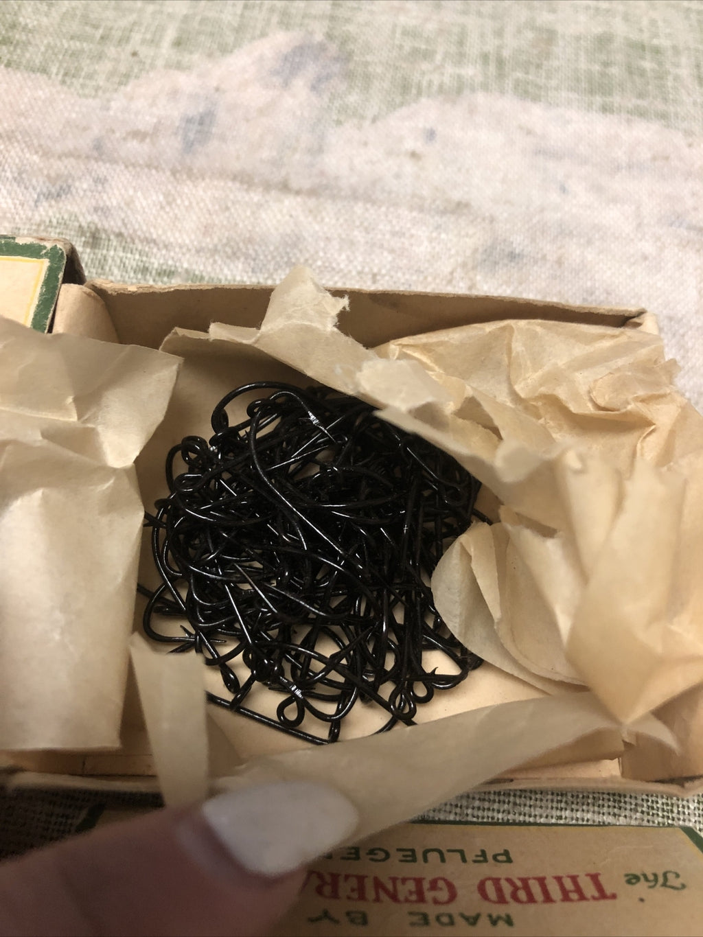 Vintage Lot Of 2 Boxes Pflueger Limerick Fish Hooks4
