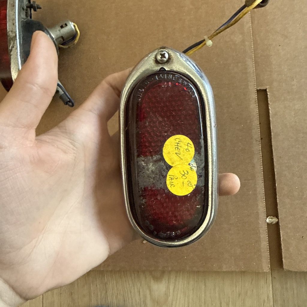 1940 Chevrolet Car Tail Light Assembly Pair Master Deluxe Special Glass Original5