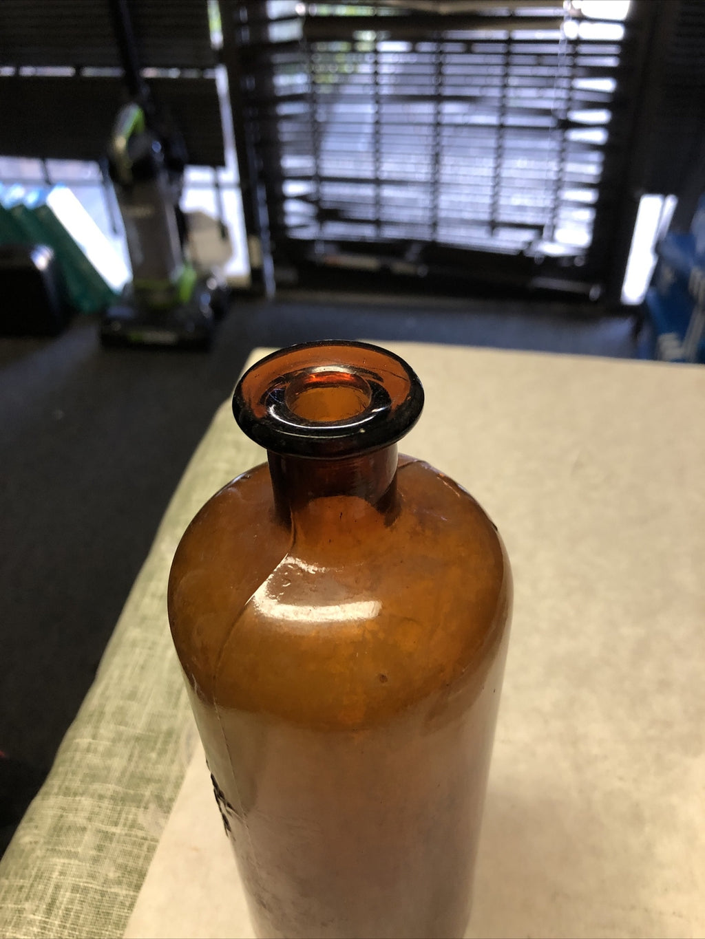 ANTIQUE LIQUOZONE THE LIQUID OZONE CO. CHICAGO USA GLASS BOTTLE4