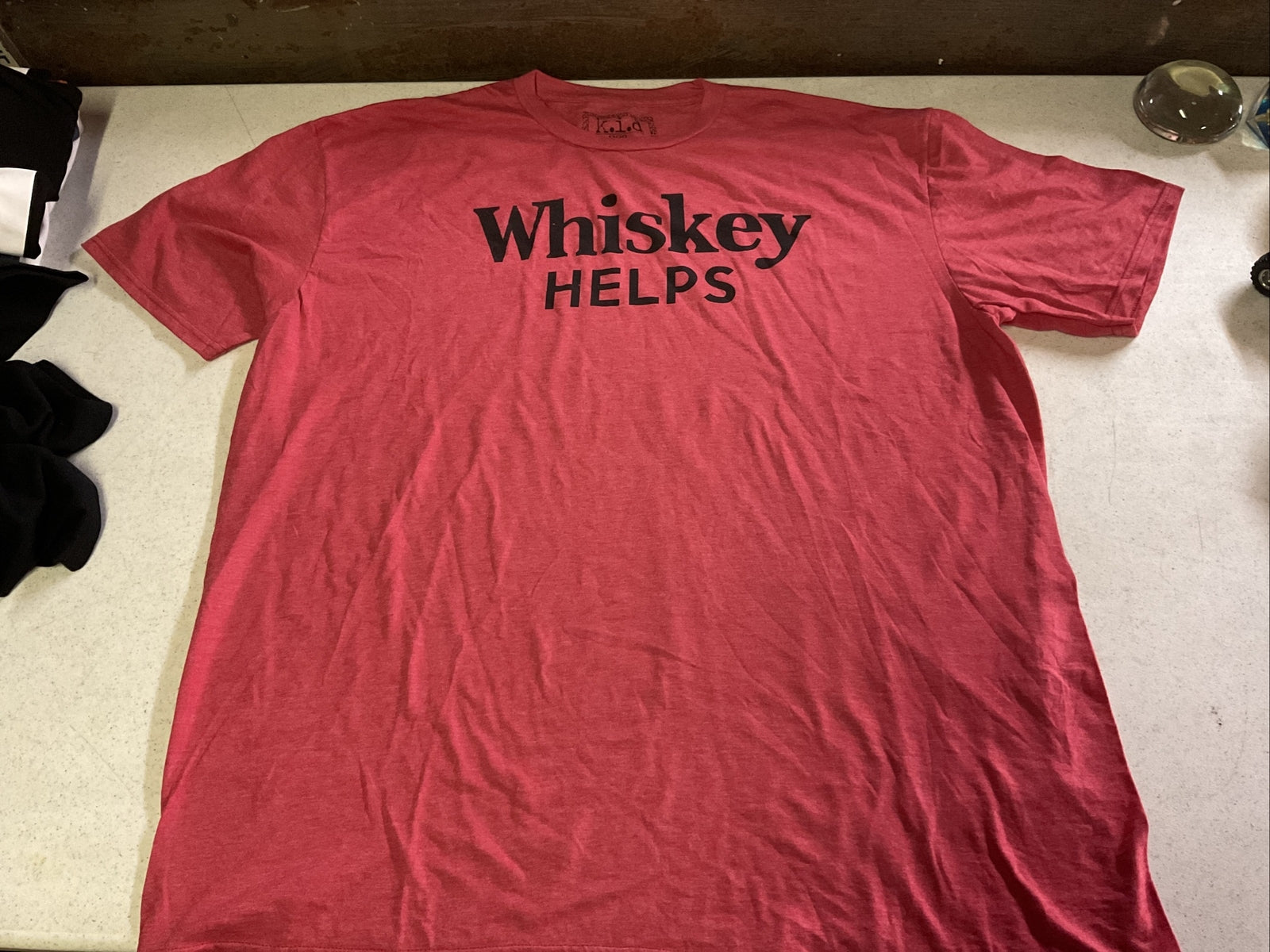 Kid Dangerous Whiskey Helps Short Sleeve T-Shirt Mens Size XL0
