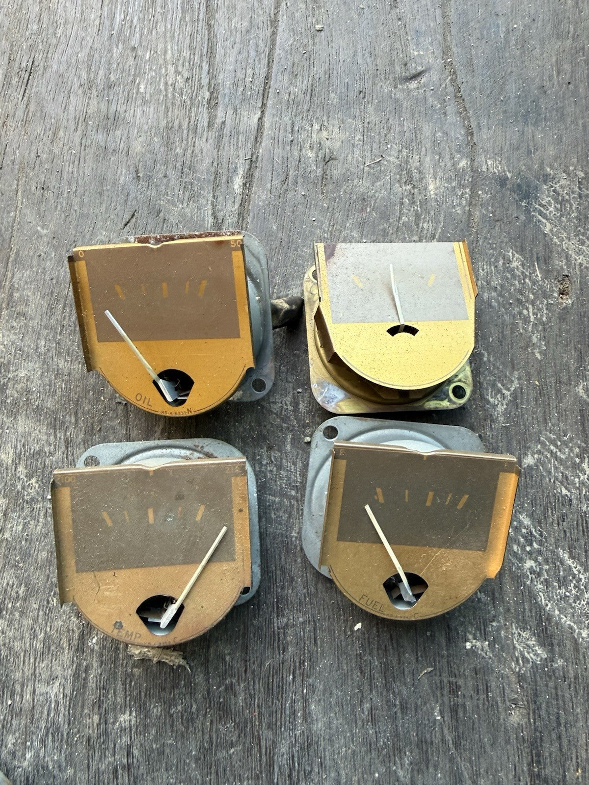 VINTAGE 1941 FORD GAUGES LOT OF 4 OEM NO BOX FORD0