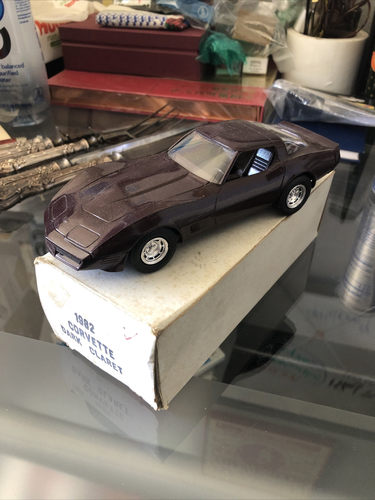 1982 Corvette Coupe Dark Claret Dealer Promo0