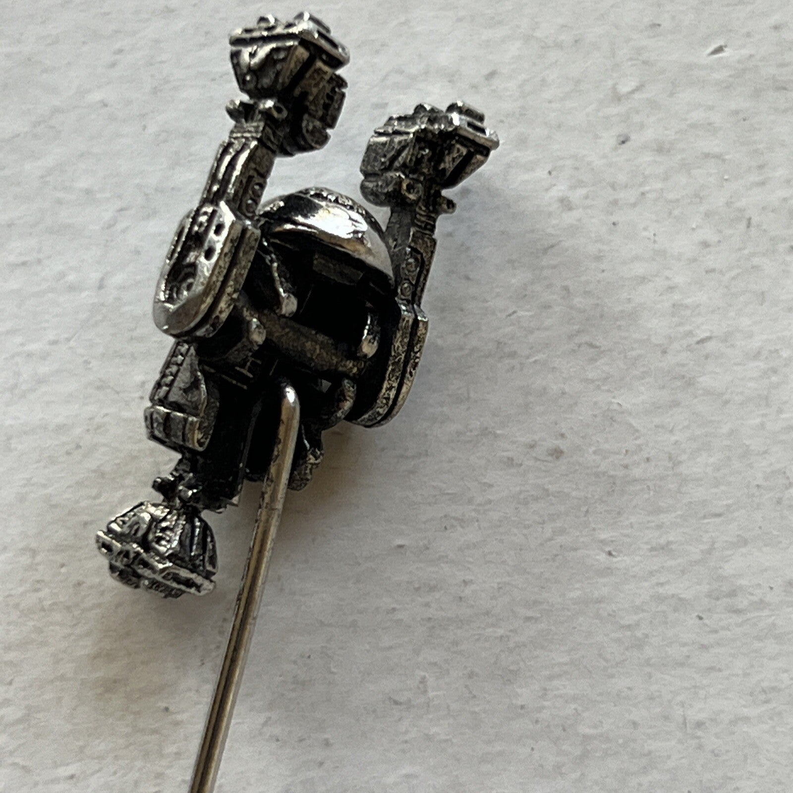 Vintage Star Wars 1987 Pins , Empire Strikes Back , STAR WARS , R2D25