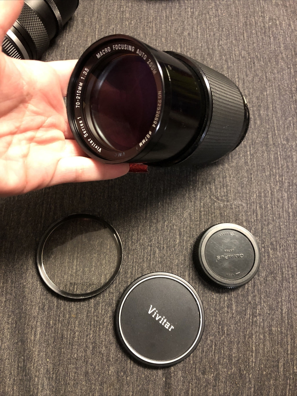 Vivitar Series 1 70-210mm F3.5 Macro Focusing Auto Zoom Lens0