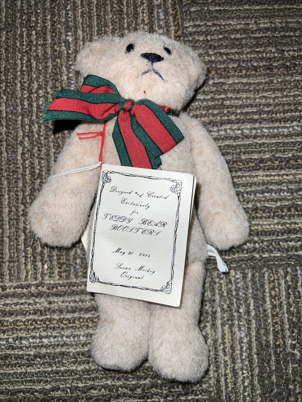 9”  1984 Teddy Bear Booster Bear Susan Mickey Original  No 1690