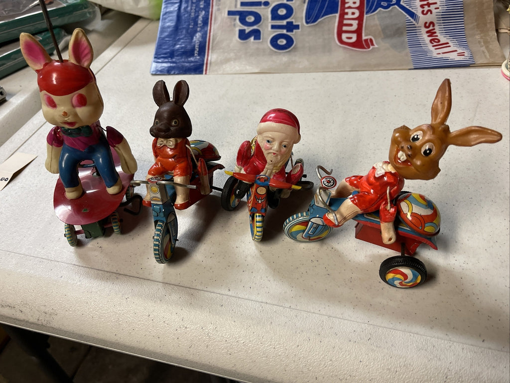 Vintage Tin Toy Lot Of 4  1960s Kanto Litho Wind Up  Rabbit Santa0