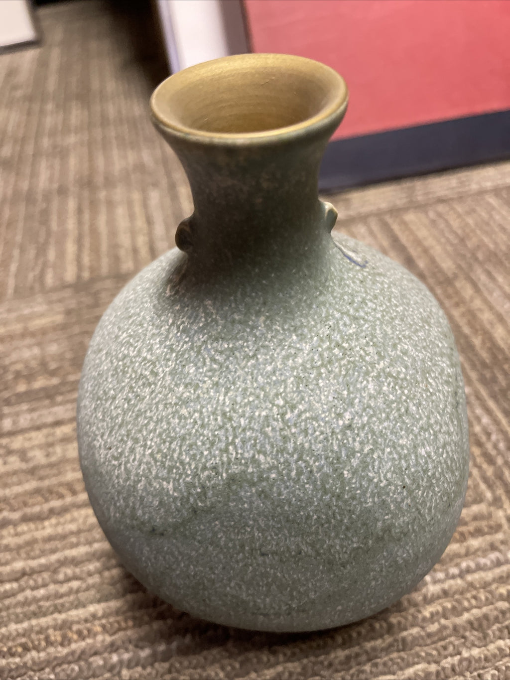 MCM Japanese or Chinese Oval art Pottery ceramic 7.5” tall green mint0