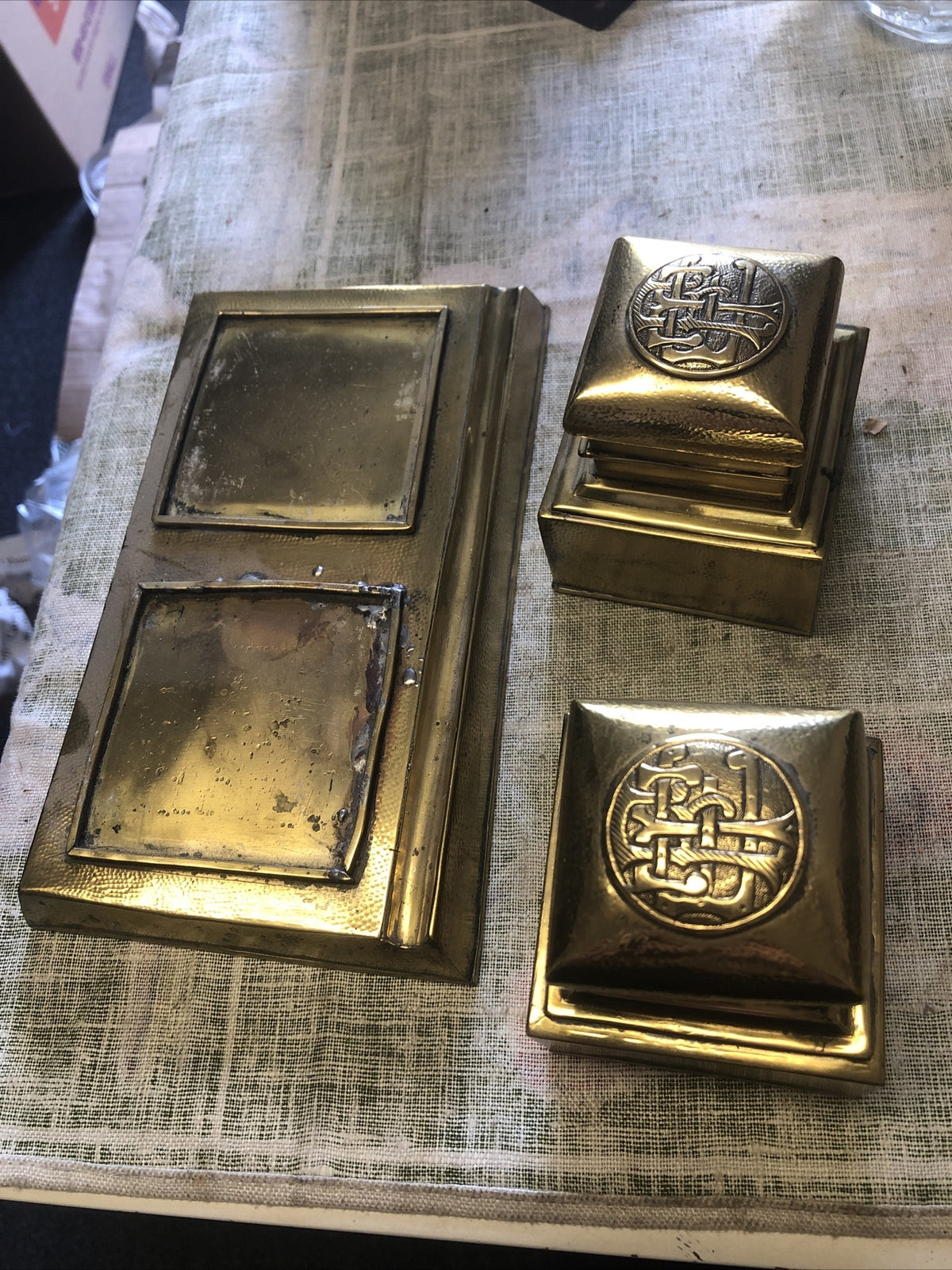 Antique Brass Finish Inkwell6