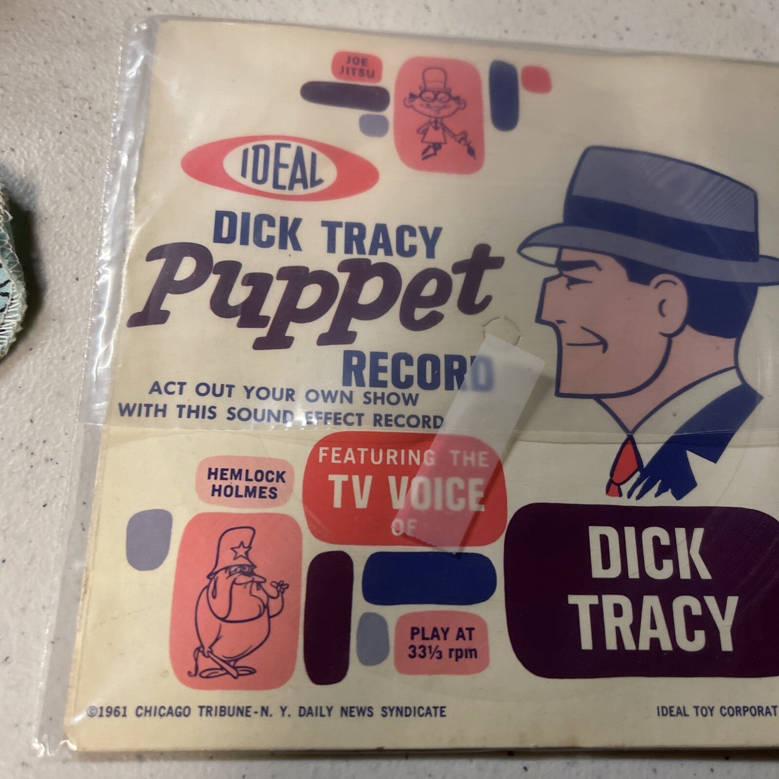 DICKY TRACY HAND PUPPET W Record VINTAGE  19611