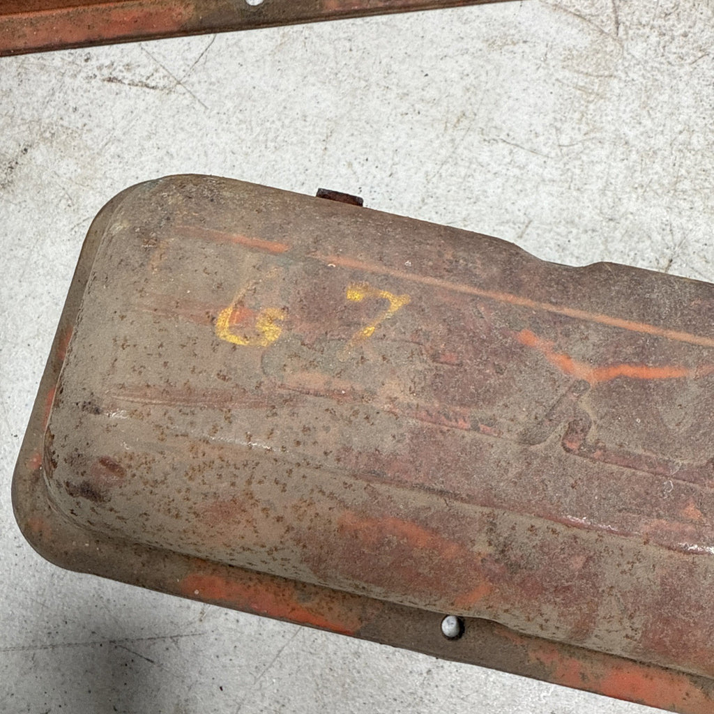 Chevrolet Smallblock OEM Script Valve Covers 1959-1967 ORANGE2