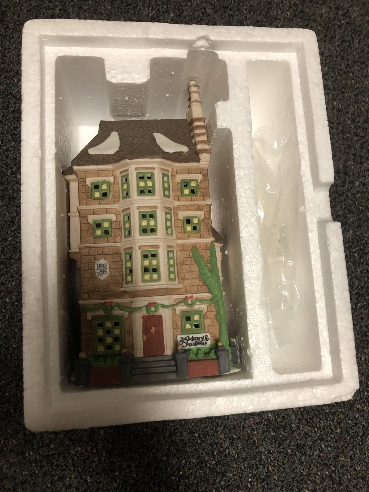 Nephew Fred's Flat Apartment Building Department 56 Heritage Village Collection 3