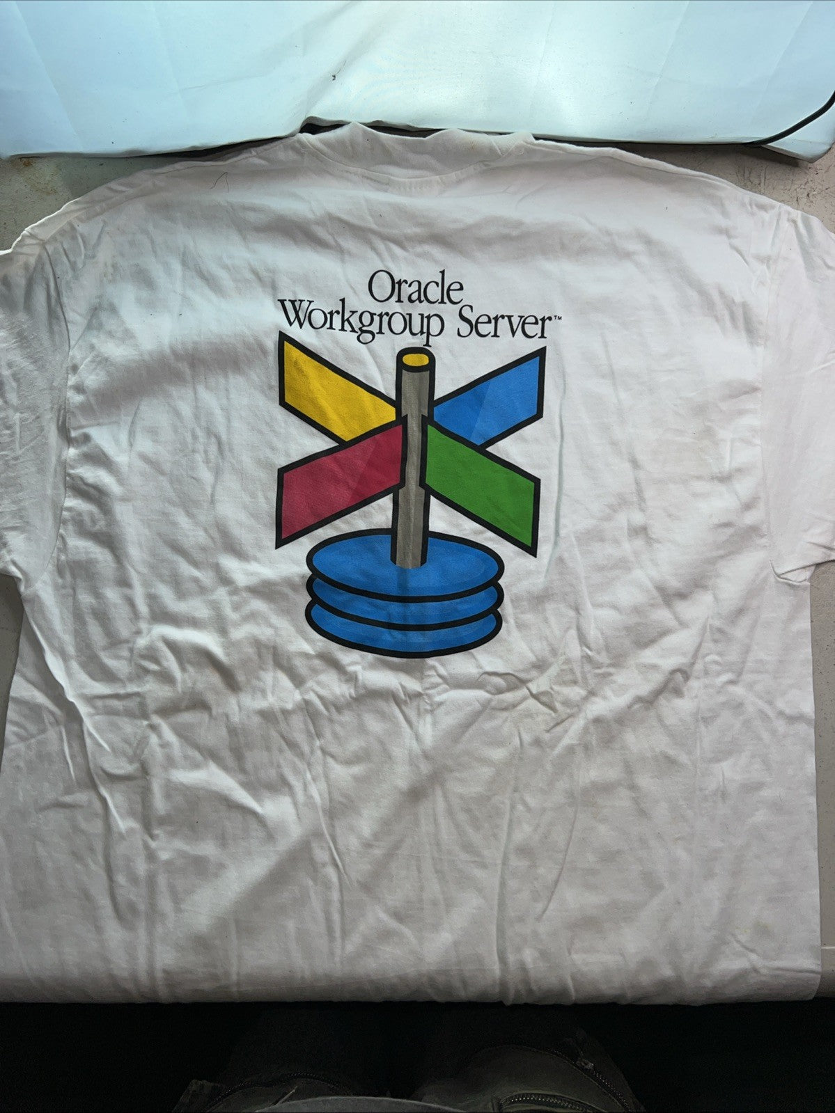Vintage Oracle Workgroup Server T-Shirt XL 90s Tech Promo – Colorful Signpost3