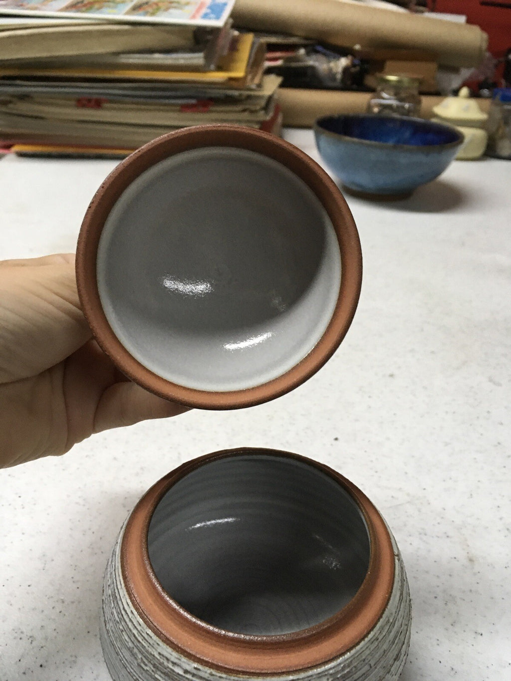 Mid Century Small Pot Beige Brown Japanese1