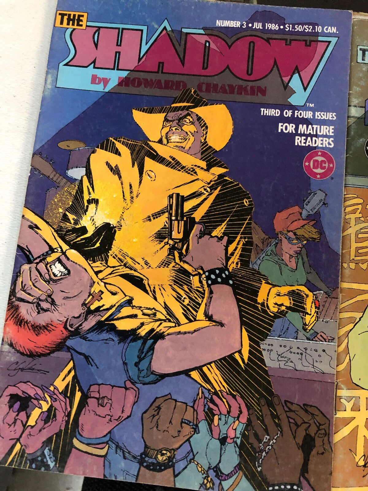 The Shadow: Lot Of 4 by Chaykin, Howard in Used - DC COMICS 19863