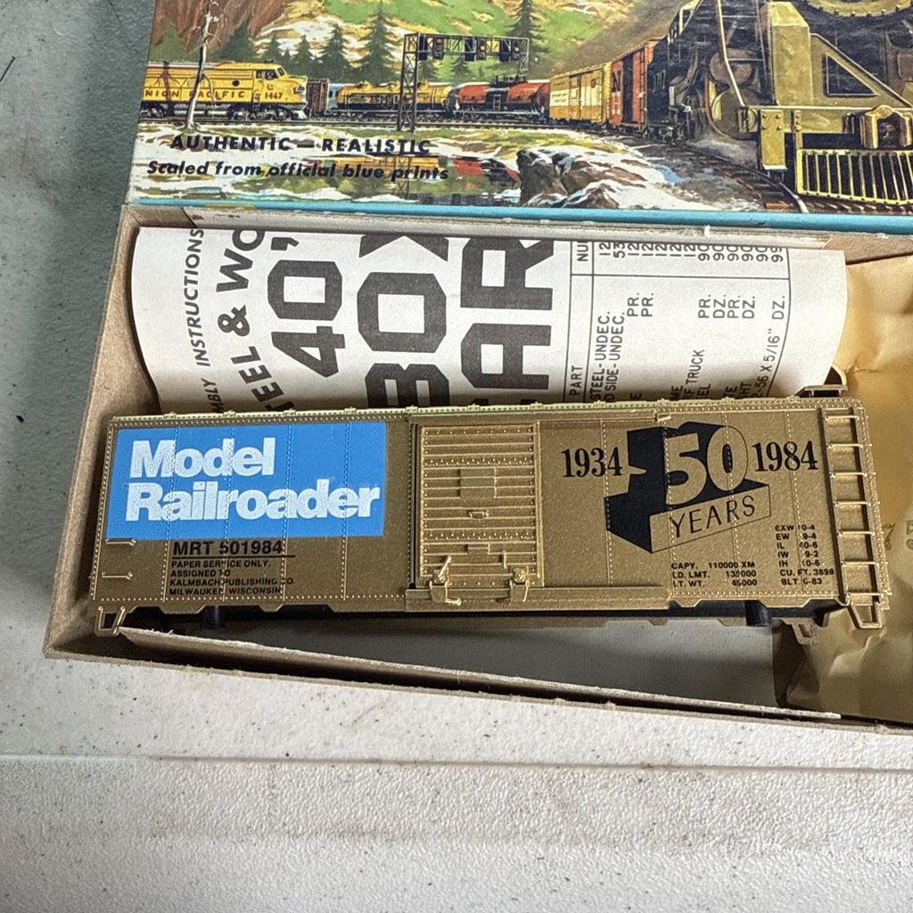 Athearn 6010 MRT 501984 Model Railroader 50th Boxcar1