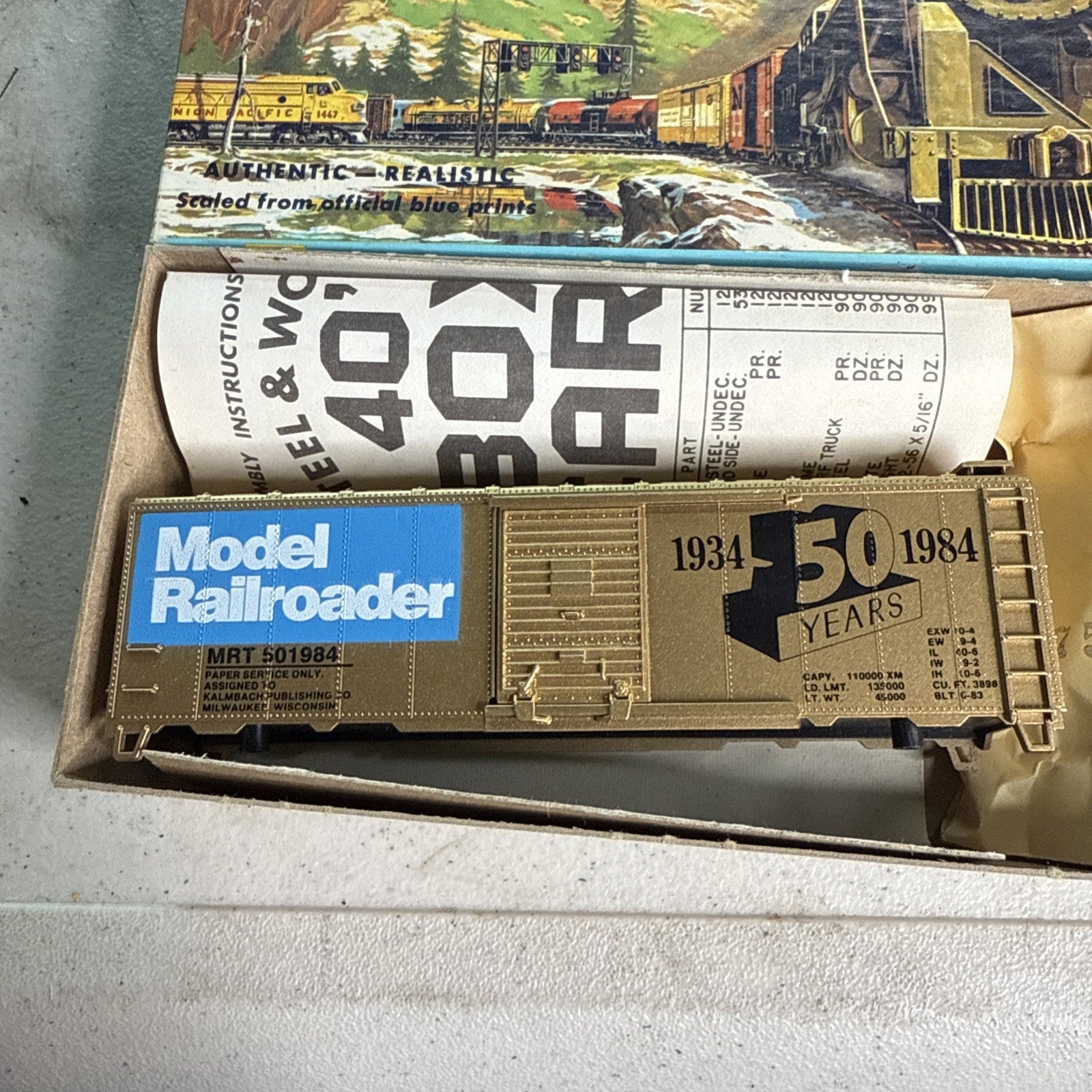 Athearn 6010 MRT 501984 Model Railroader 50th Boxcar1