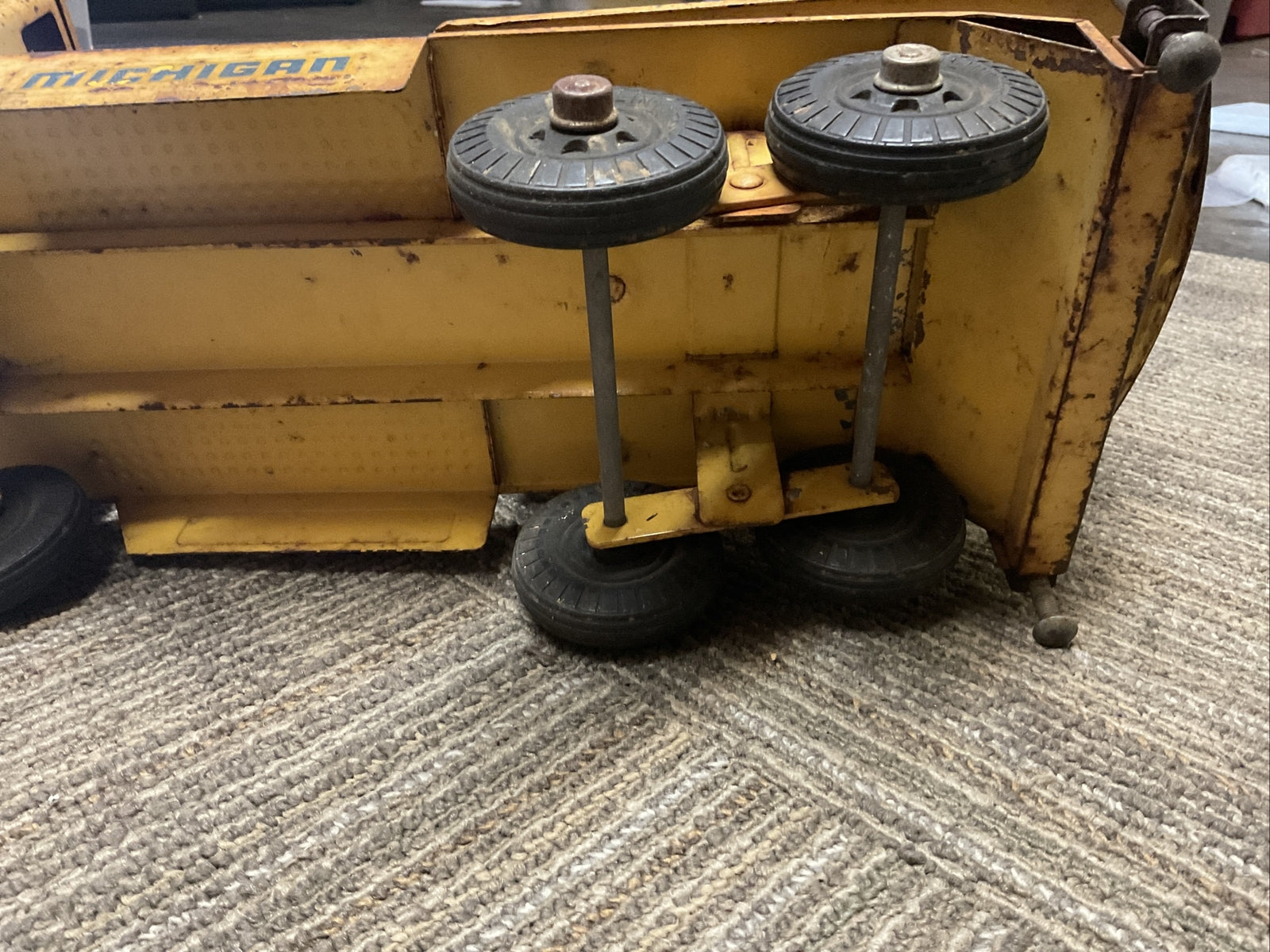 Vintage Nylint Michigan Shovel Crane Model T-24 Clark Equipment Original Labels10