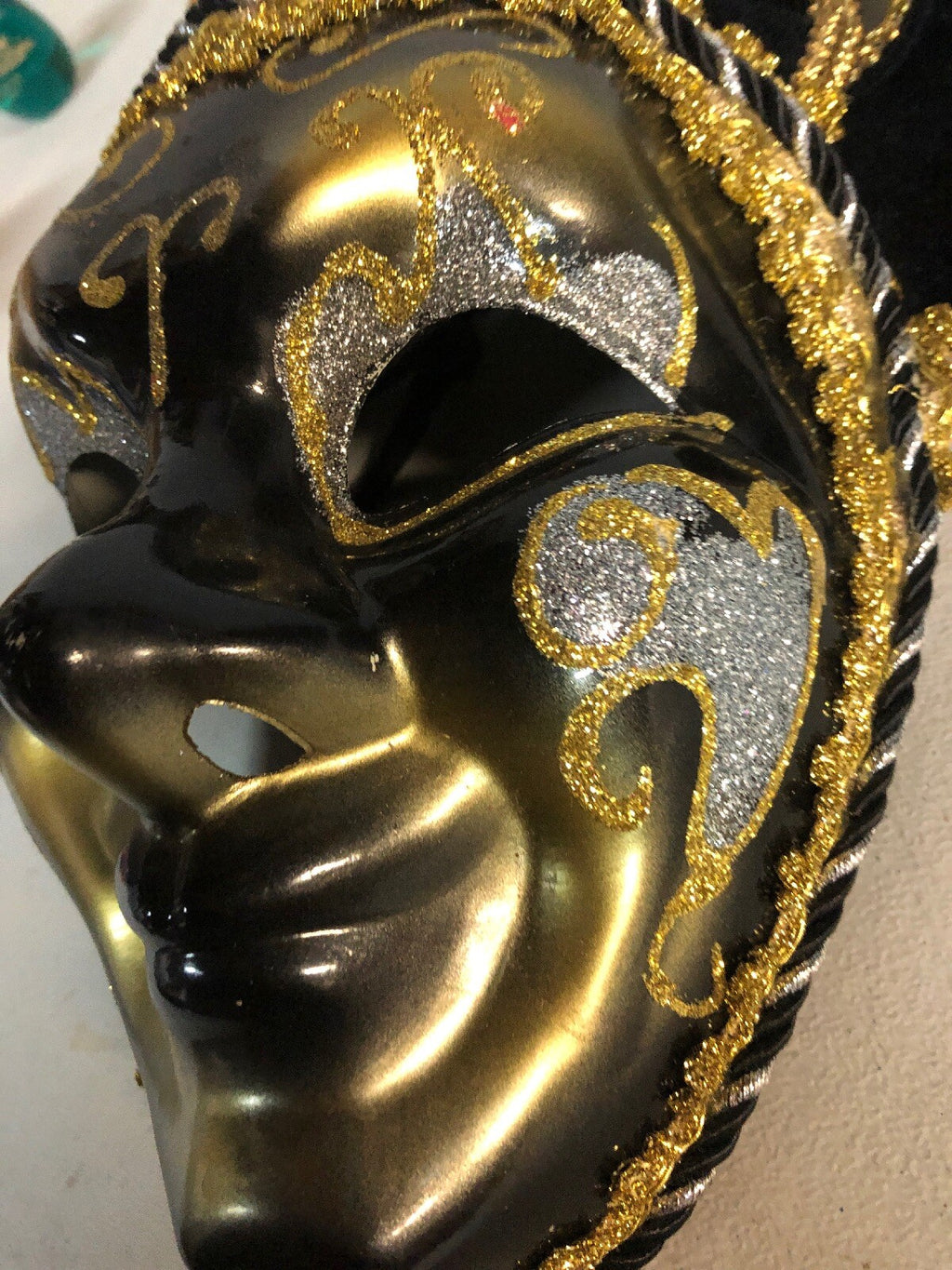 Black mardi gras mask and Gold mardi gras mask, Tie Up Lace In The Back2